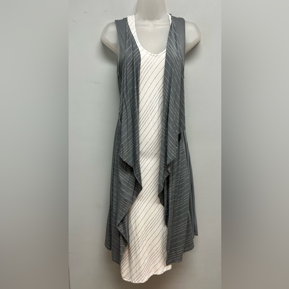 Chalet Women’s Sleeveless Dress & Cardigan 2 Piece Set Size Small - Picture 1 of 10